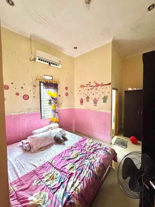 dijual rumah jl raya raden sanim