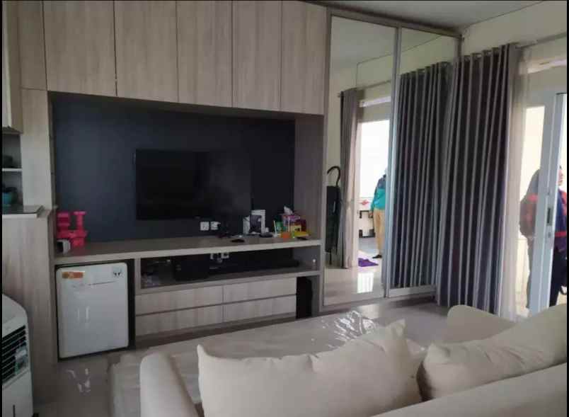 dijual rumah jl sariwangi