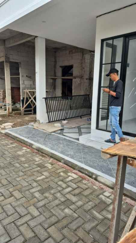 dijual rumah jl sumur bandung 1
