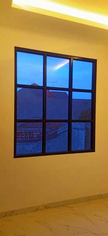 dijual rumah jl sumur bandung 1