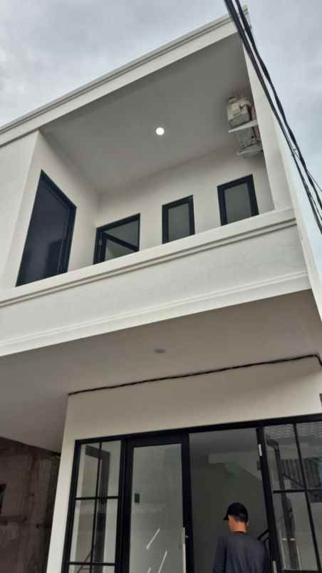 dijual rumah jl sumur bandung 1