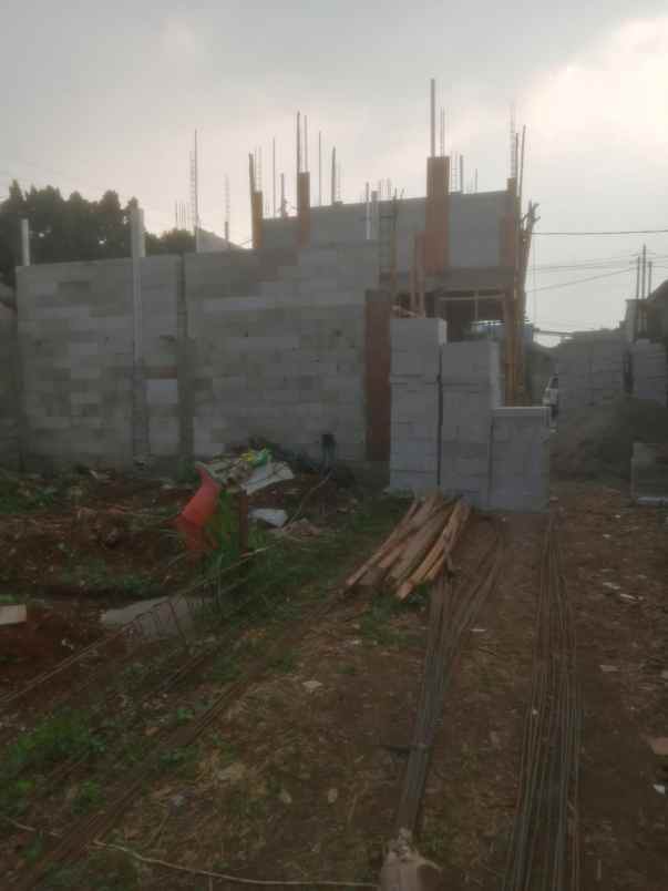 dijual rumah jl sumur bandung 1