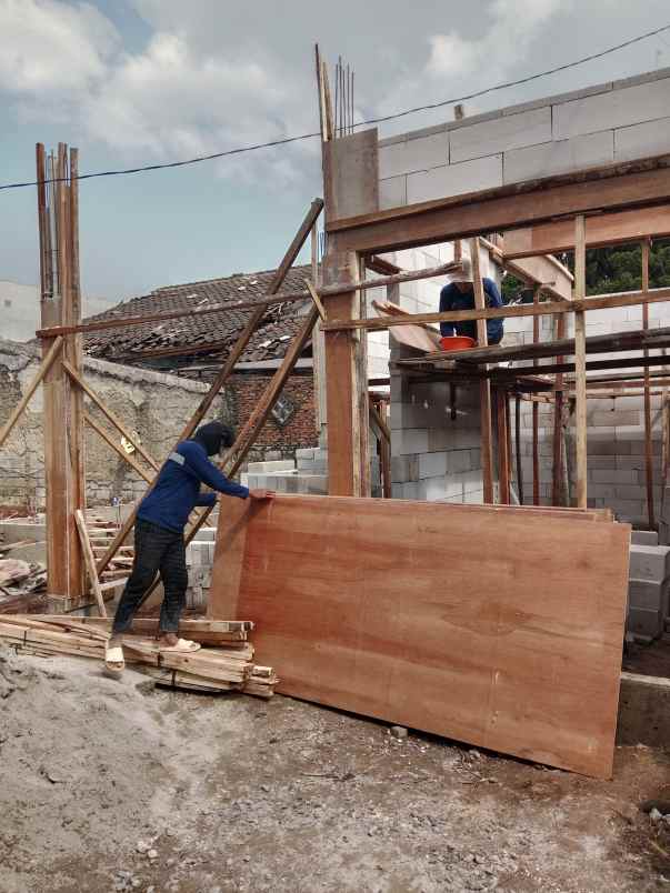 dijual rumah jl sumur bandung 1