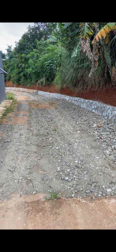 dijual rumah jl tpu karet cipayung