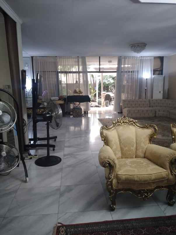 dijual rumah jln sriwijaya selong keb baru