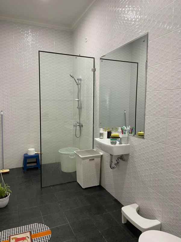 dijual rumah kalibaru cilodong depok