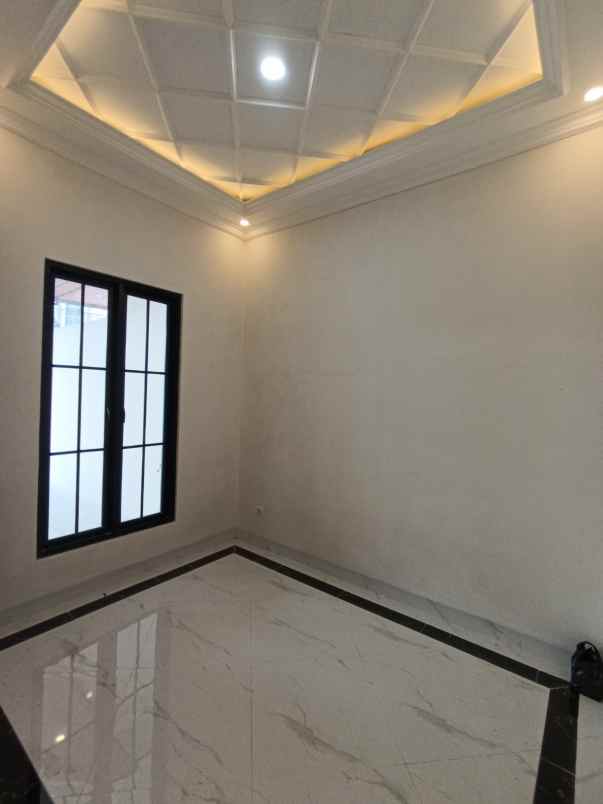 dijual rumah kalimulya 5 menit stasiun
