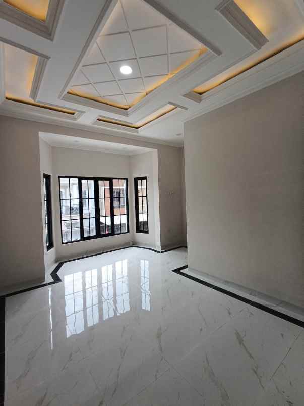 dijual rumah kalimulya 5 menit stasiun