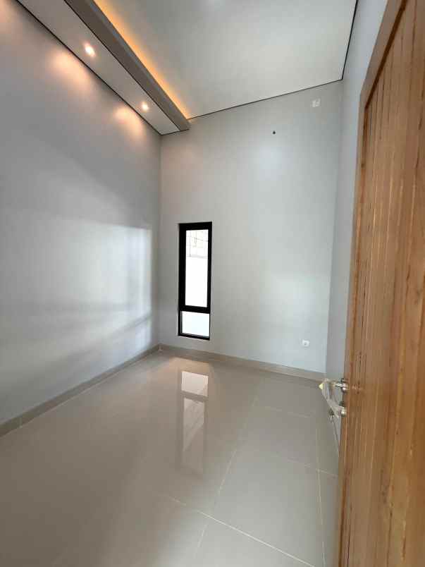 dijual rumah kaliurang km 12 5