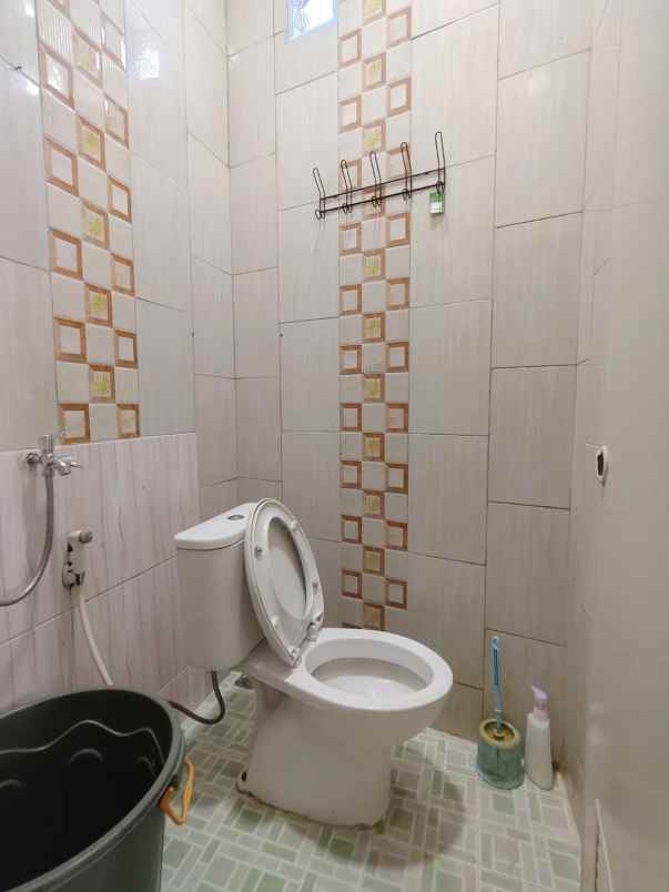 dijual rumah kampung tengah condet jaktim