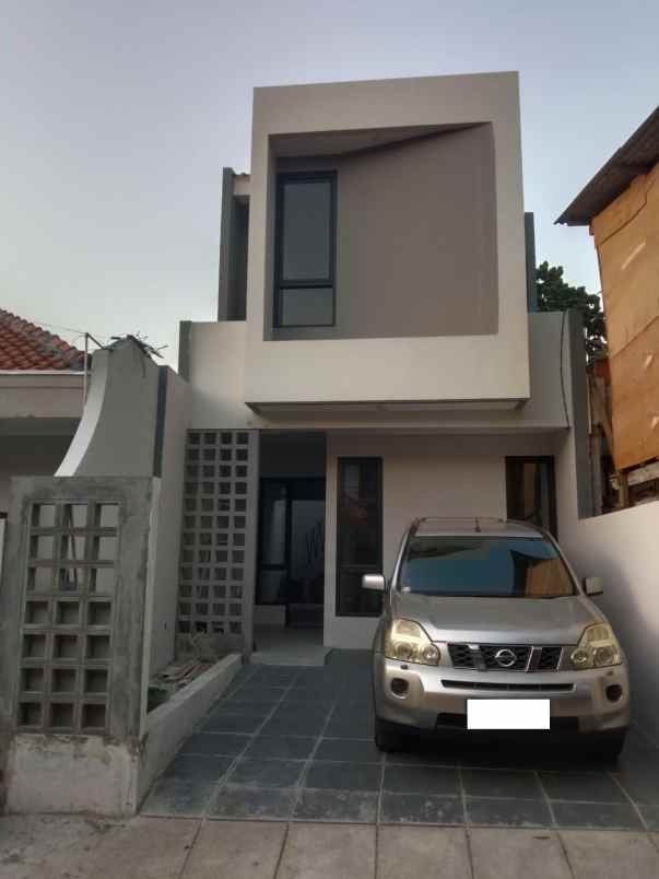 dijual rumah kayu putih pulo gadung
