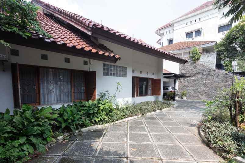 dijual rumah kebayoran baru jakarta selatan