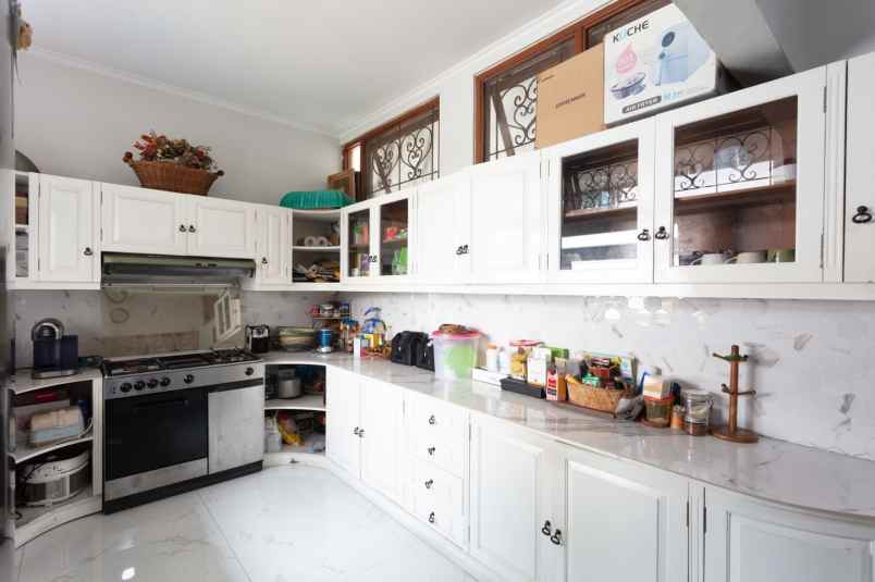 dijual rumah kebayoran baru jakarta selatan