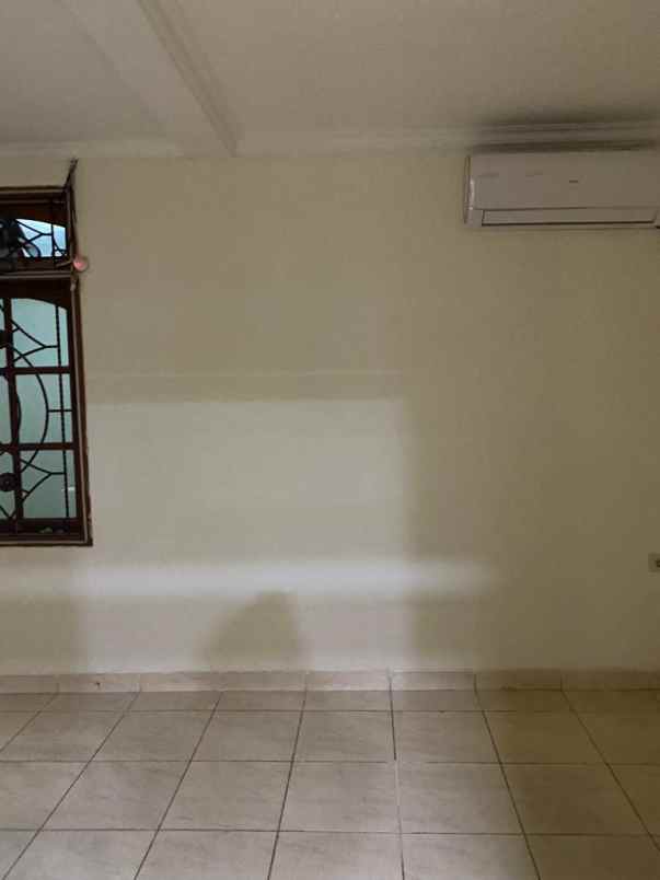 dijual rumah kelapa gading