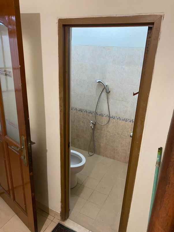 dijual rumah kelapa gading