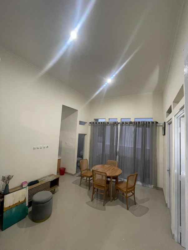 dijual rumah klipang green