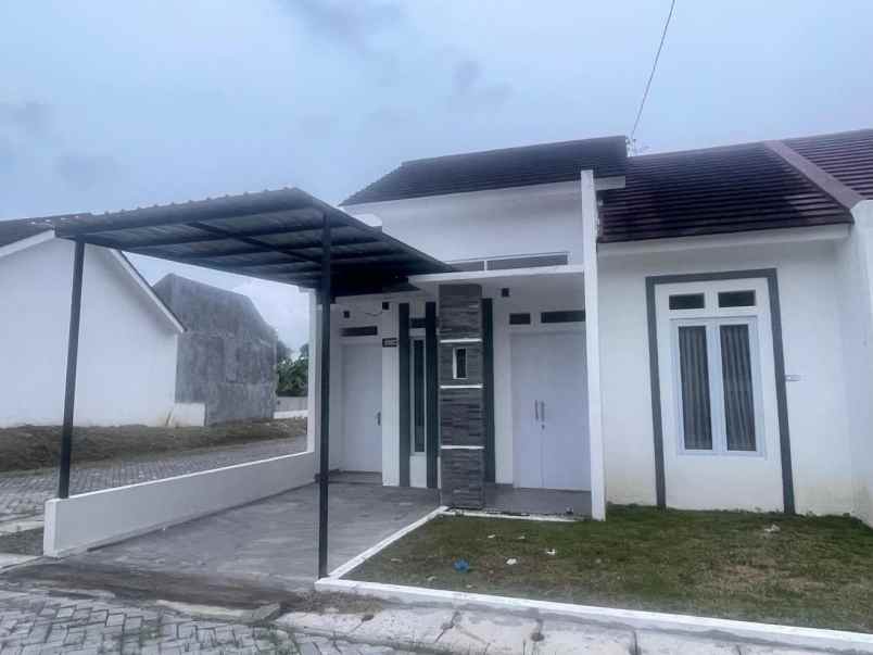 dijual rumah klipang green
