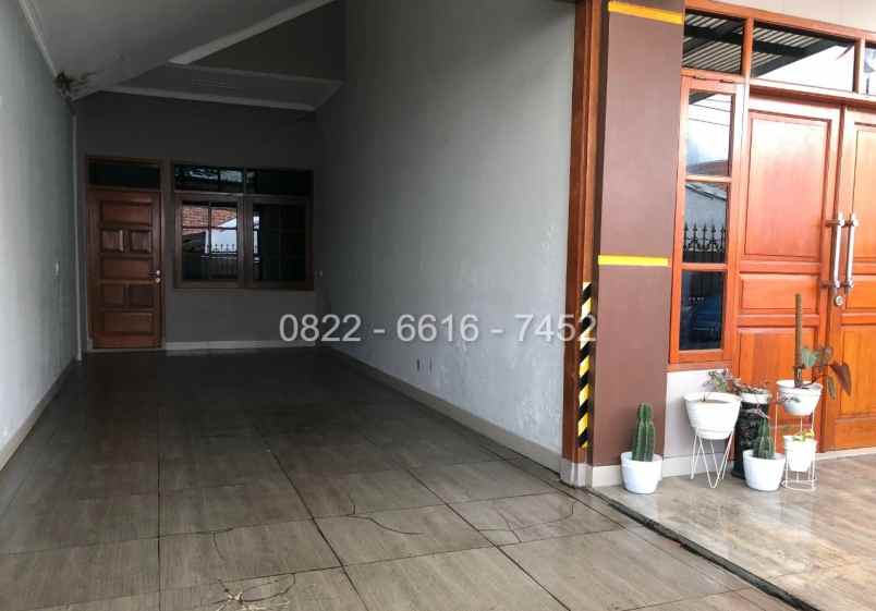 dijual rumah komplek leuwigajah baros