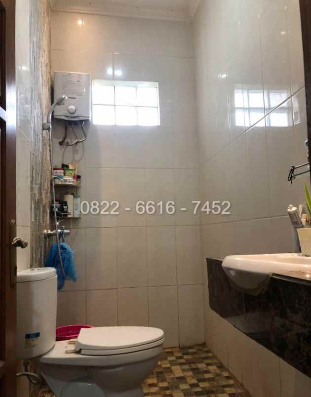 dijual rumah komplek leuwigajah baros