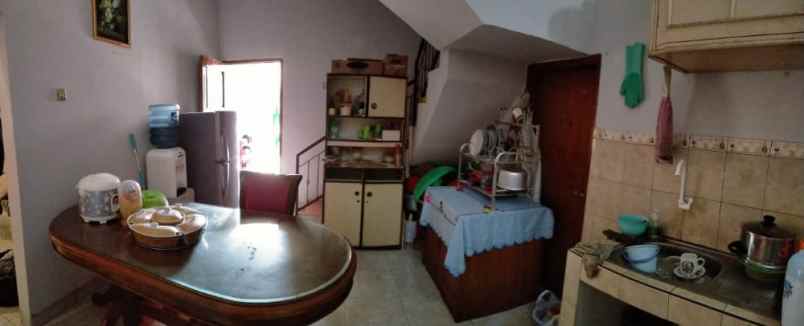 dijual rumah komplek permana cimahi