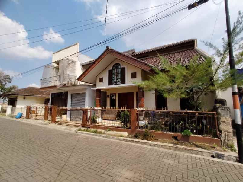dijual rumah komplek permana cimahi