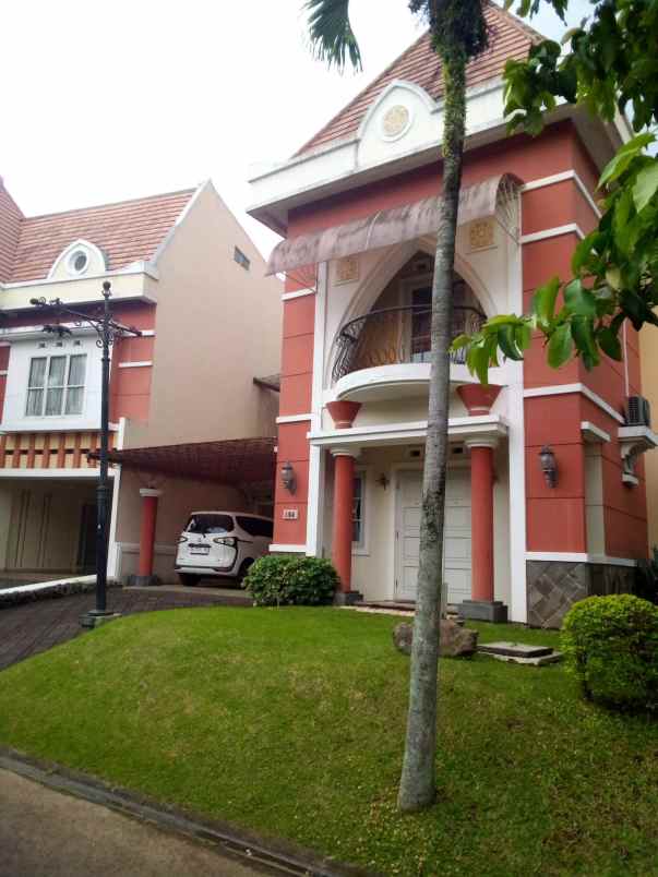 dijual rumah komplek sukasari sarijadi