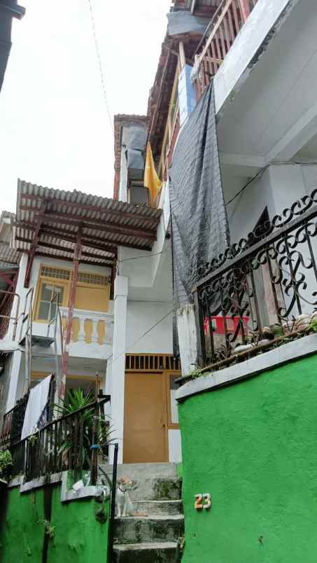 dijual rumah kos 2 lantai dekat stasiun mrt cipete