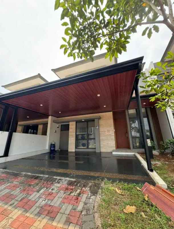 dijual rumah kota wisata cibubur