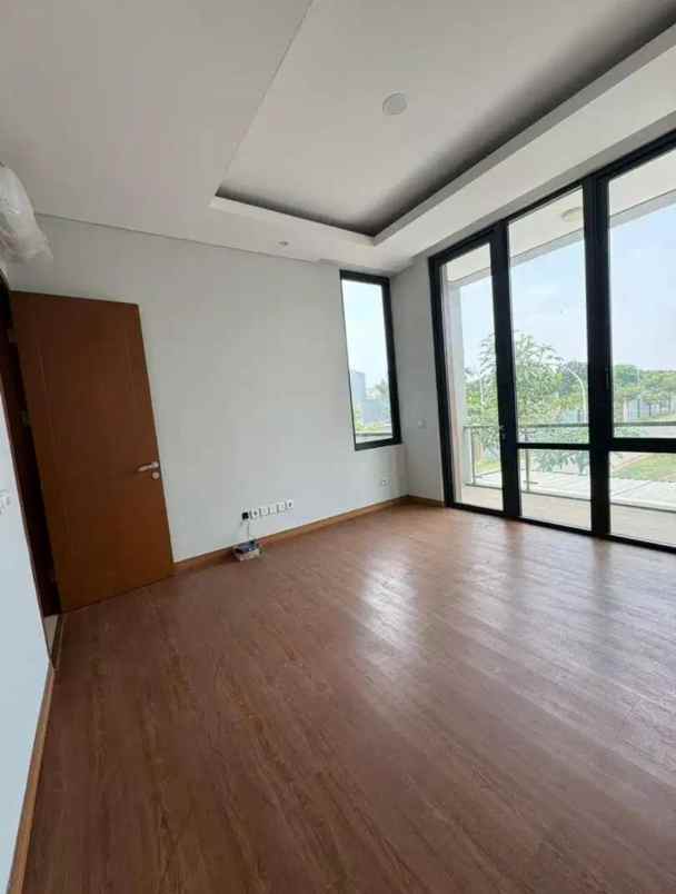 dijual rumah kota wisata cibubur