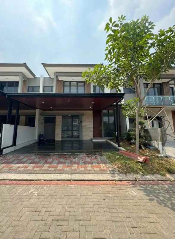 dijual rumah kota wisata cibubur