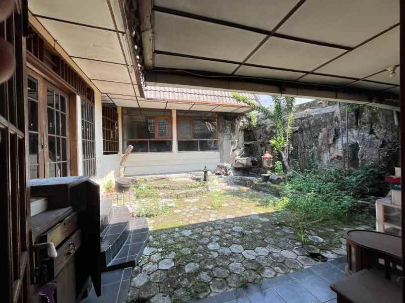 dijual rumah luas di condet jakarta timur