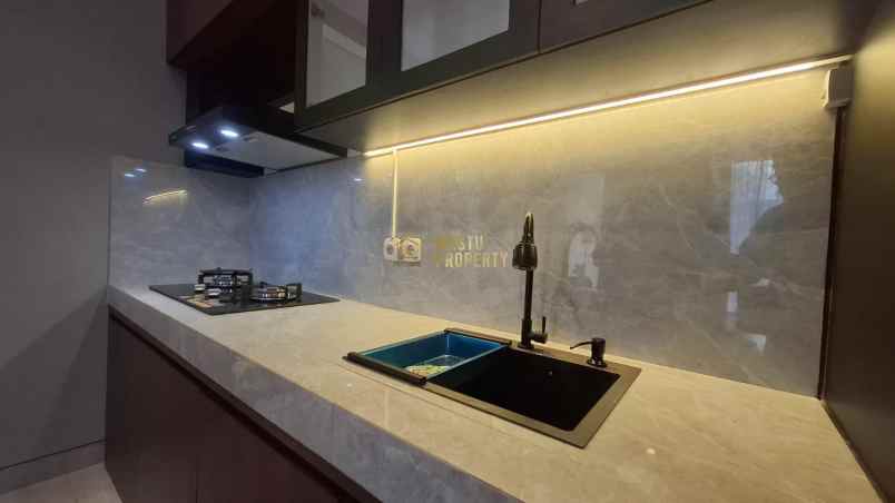 dijual rumah maguwoharjo kec depok kab