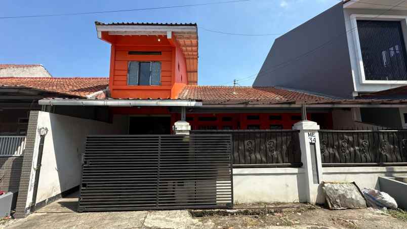 dijual rumah margahayu permai