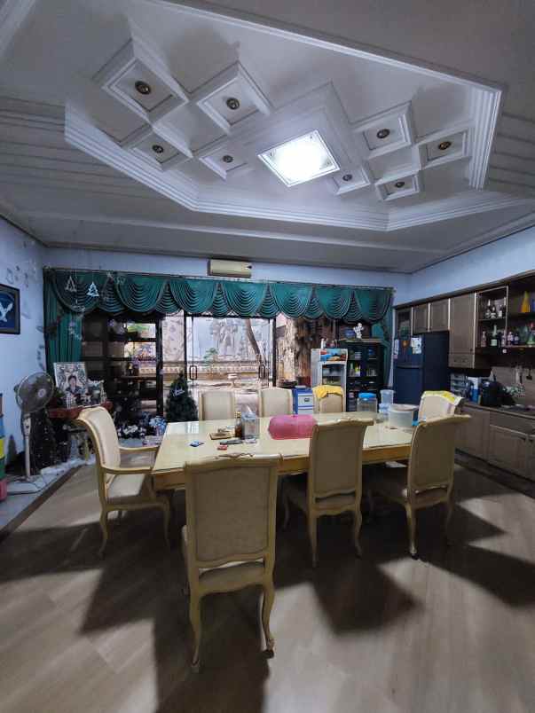 dijual rumah margorejo indah