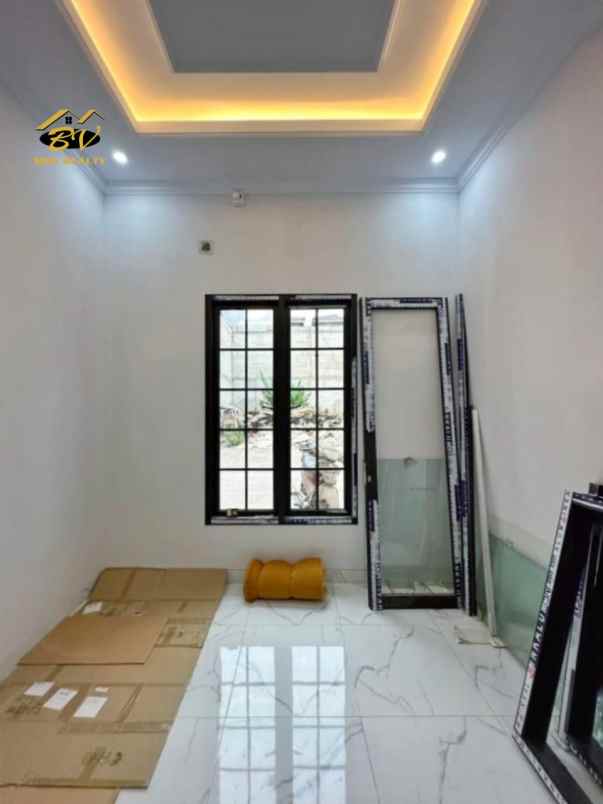 dijual rumah mbv221