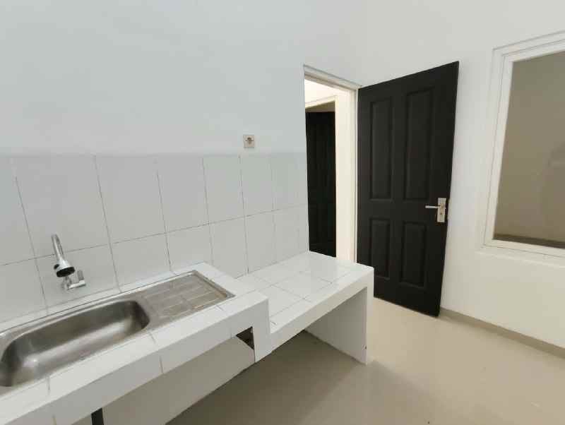 dijual rumah medayu utara