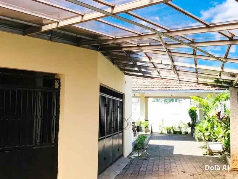 dijual rumah menteng