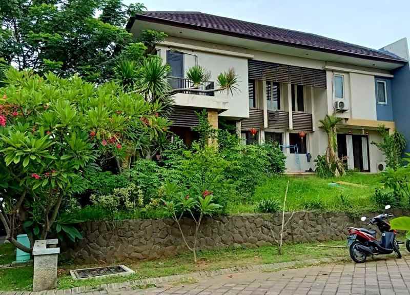 dijual rumah mewah perumahan regency 21 surabaya