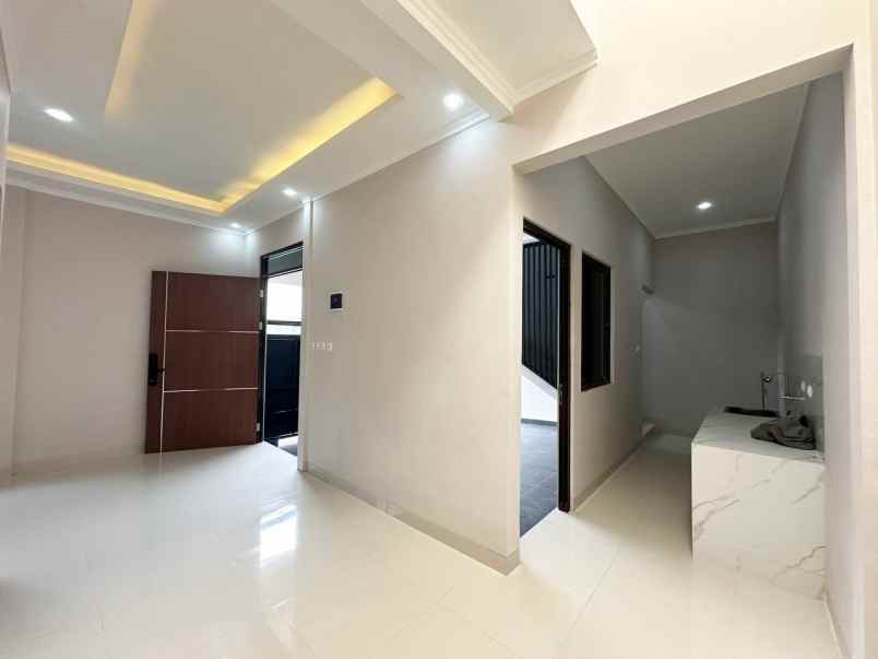 dijual rumah munjul