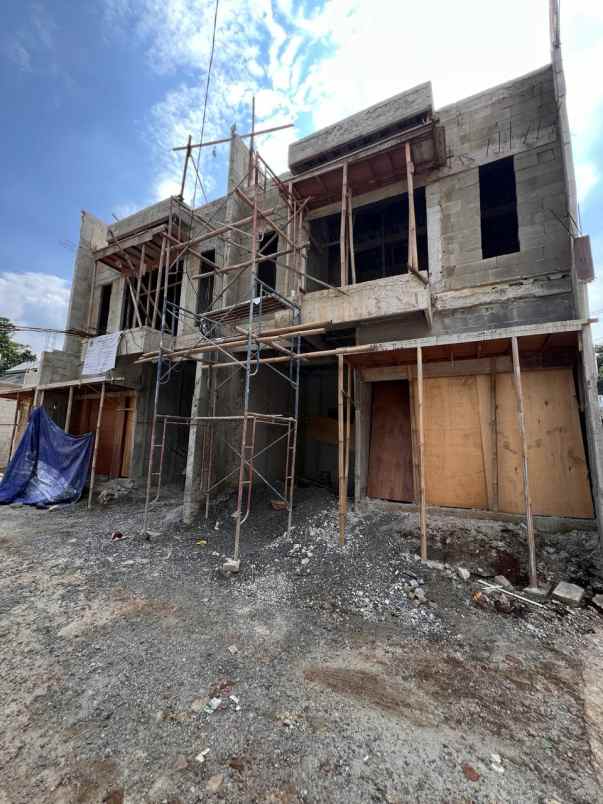 dijual rumah murah di tanjung barat lenteng agung