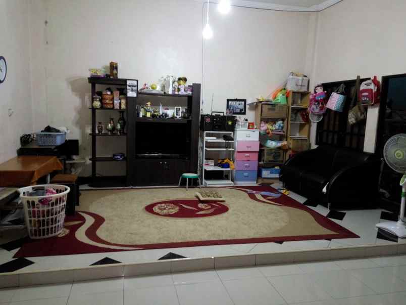 dijual rumah open space