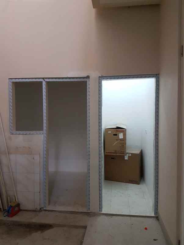 dijual rumah pakuwon city east coast park