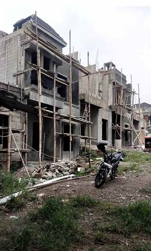 dijual rumah pamulang