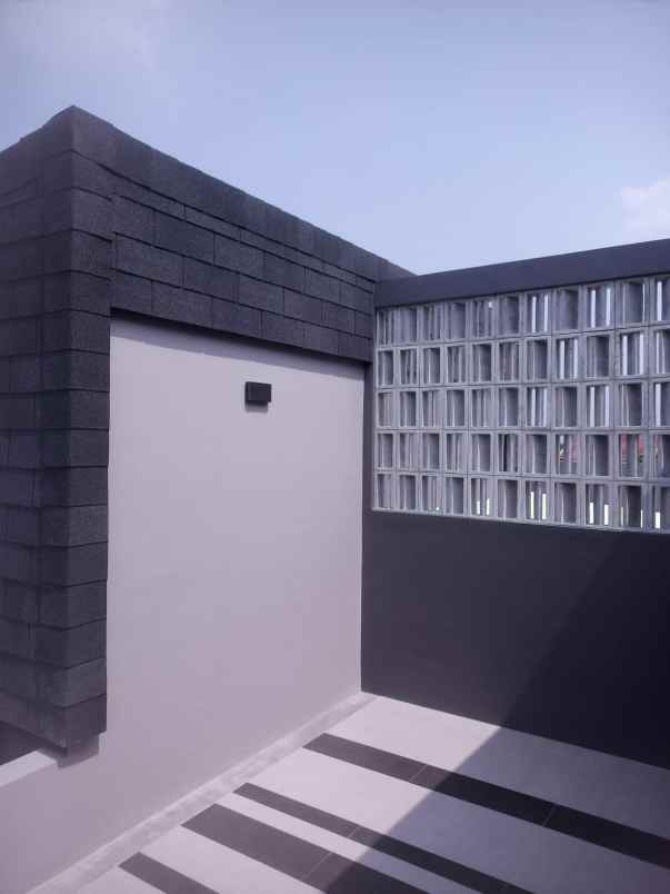 dijual rumah pancoran mas depok