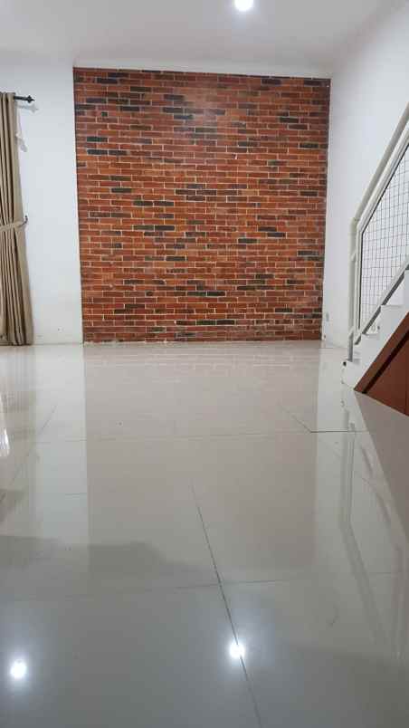 dijual rumah pasirimpun