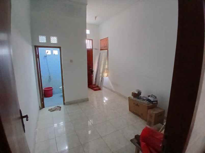 dijual rumah pela mampang
