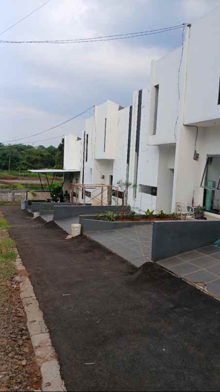 dijual rumah pengasinan sawangan depok