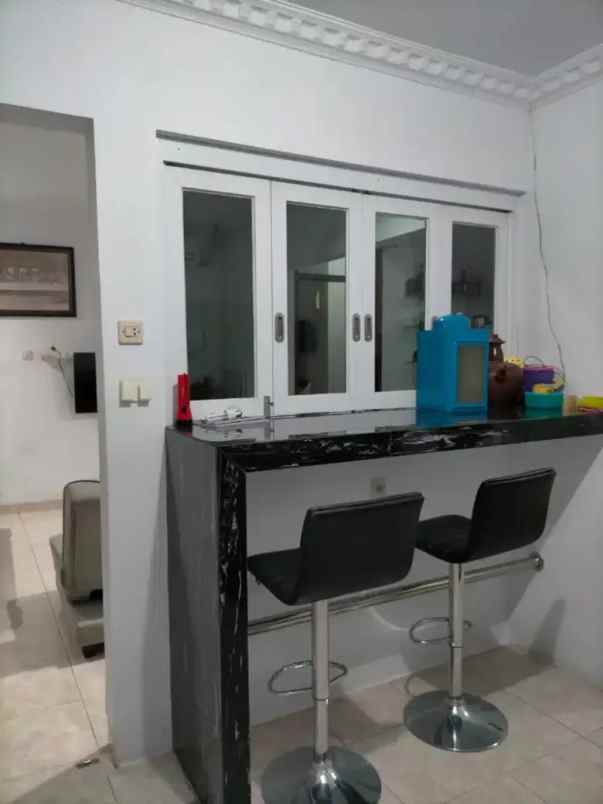 dijual rumah permata hijau permai