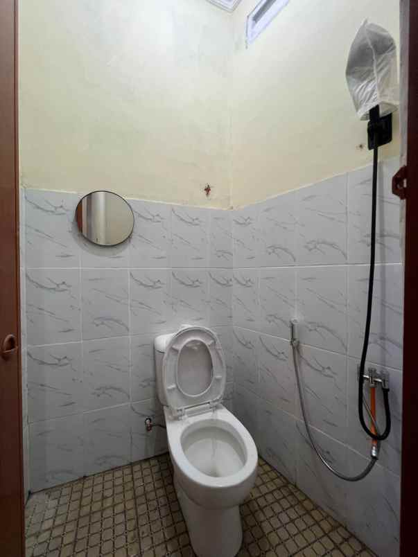 dijual rumah perum taman raya bojonggede