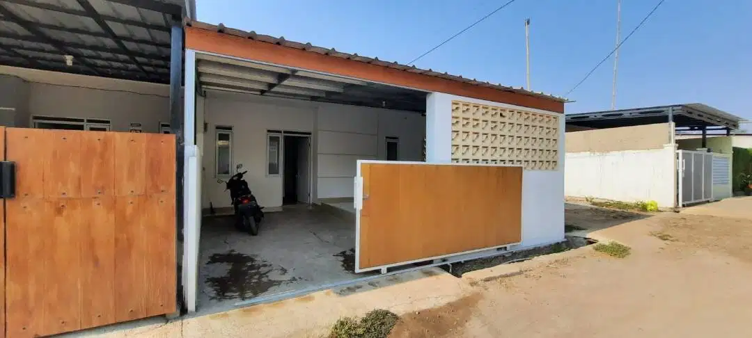 dijual rumah perumahan altha regency